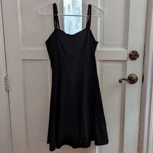 Gown Town Sweetheart Neckline Dress